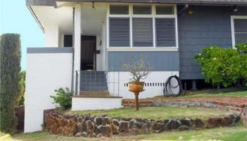 1570  Alewa Dr Alewa Heights, Honolulu home - photo 5 of 10