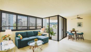 Pakalana condo # 706, Honolulu, Hawaii - photo 1 of 15