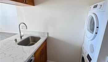 1571 Piikoi St Honolulu - Rental - photo 3 of 14