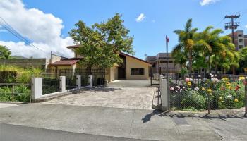 1572 Kalakaua Ave Pawaa, Honolulu home - photo 3 of 25 1572 Kalakaua Ave Pawaa, Honolulu home - photo 3 of 25