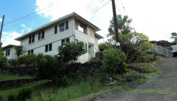 1576  Elua St Kalihi-upper, Honolulu home - photo 2 of 9