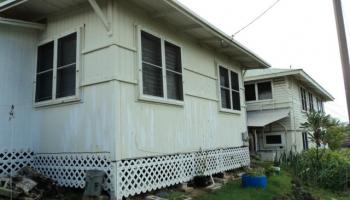 1576 Elua St Kalihi-upper, Honolulu home - photo 4 of 9 1576 Elua St Kalihi-upper, Honolulu home - photo 4 of 9