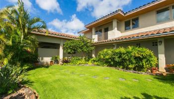 1580 Kamole Street Waialae Iki, Diamond Head home - photo 1 of 24 1580 Kamole Street Waialae Iki, Diamond Head home - photo 1 of 24