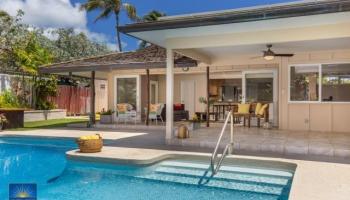 159 Kailuana Loop Beachside, Kailua home - photo 3 of 25 159 Kailuana Loop Beachside, Kailua home - photo 3 of 25
