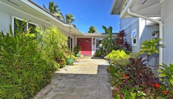 159 Kakahiaka St Kailua Estates, Kailua home - photo 3 of 25 159 Kakahiaka St Kailua Estates, Kailua home - photo 3 of 25