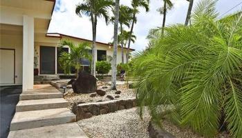 1591 Lehia St Foster Village, Honolulu home - photo 1 of 10 1591 Lehia St Foster Village, Honolulu home - photo 1 of 10
