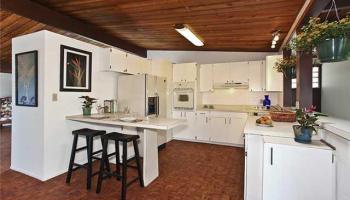 1591 Lehia St Foster Village, Honolulu home - photo 4 of 10 1591 Lehia St Foster Village, Honolulu home - photo 4 of 10