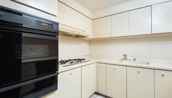 Yacht Harbor Towers condo # 1406, Honolulu, Hawaii - photo 6 of 25