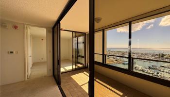 Yacht Harbor Towers condo # 1808, Honolulu, Hawaii - photo 6 of 19
