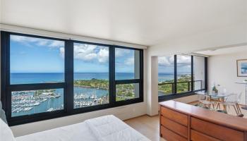 Yacht Harbor Towers condo # 2804, Honolulu, Hawaii - photo 2 of 20