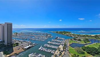 Yacht Harbor Towers condo # 3304, Honolulu, Hawaii - photo 4 of 25