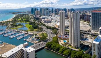 Yacht Harbor Towers condo # 3700, Honolulu, Hawaii - photo 4 of 25