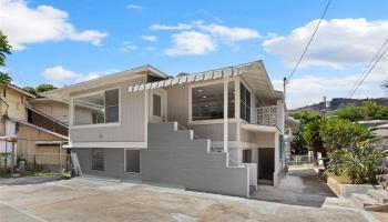 1605  Merkle Street Kalihi Uka, Honolulu home - photo 2 of 25