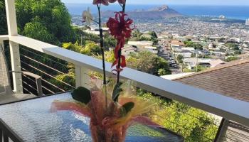 1605 Quincy Pl Honolulu - Rental - photo 1 of 24