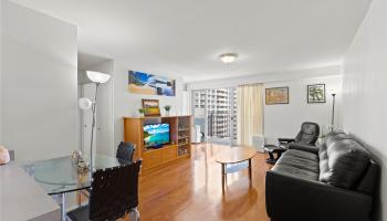 Kapiolani Towers condo # 1207, Honolulu, Hawaii - photo 4 of 25