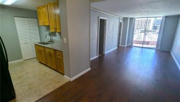Kapiolani Towers condo # 503, Honolulu, Hawaii - photo 6 of 10