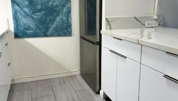 Kapiolani Towers condo # 902, Honolulu, Hawaii - photo 3 of 18