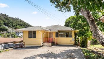 1617 Violet Street Kalihi Uka, Honolulu home - photo 1 of 25 1617 Violet Street Kalihi Uka, Honolulu home - photo 1 of 25