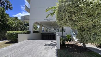 Makiki Colony condo # 201, Honolulu, Hawaii - photo 2 of 23