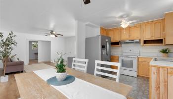 1624  Ala Makani Place Moanalua Valley, Honolulu home - photo 2 of 25