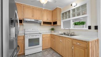 1624  Ala Makani Place Moanalua Valley, Honolulu home - photo 3 of 25