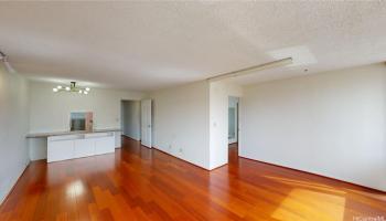 Kapiolani Townhouse condo # 306, Honolulu, Hawaii - photo 4 of 25