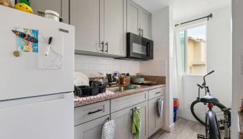 1624 Liholiho Street Honolulu - Multi-family - photo 5 of 22