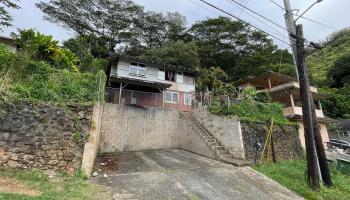 1625  Kalaepaa Dr Kalihi Valley,  home - photo 1 of 2