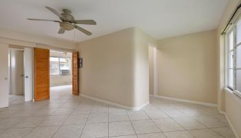 Marina Gardens condo # 104, Honolulu, Hawaii - photo 3 of 24