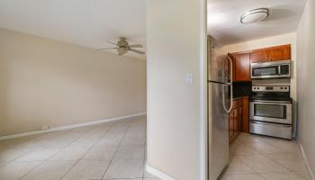 Marina Gardens condo # 104, Honolulu, Hawaii - photo 4 of 24