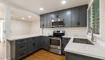 163 Makaweo Ave Wahiawa - Rental - photo 2 of 25