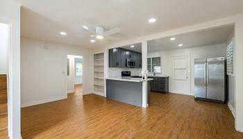 163 Makaweo Ave Wahiawa - Rental - photo 5 of 25