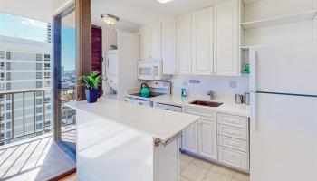 Camelot condo # 1203, Honolulu, Hawaii - photo 4 of 25