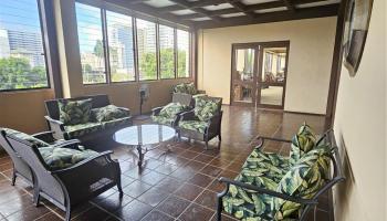 Camelot condo # 1701, Honolulu, Hawaii - photo 6 of 11