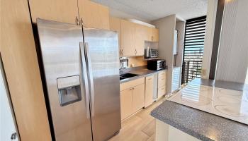 Camelot condo # 1810, Honolulu, Hawaii - photo 5 of 20