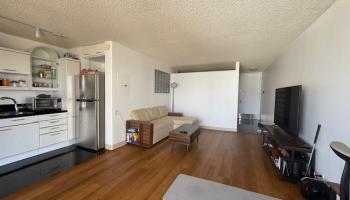 Camelot condo # 2001, Honolulu, Hawaii - photo 6 of 9