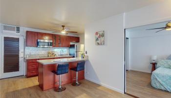 Punahou Terrace condo # B301, Honolulu, Hawaii - photo 1 of 18