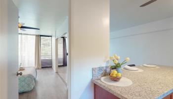 Punahou Terrace condo # B301, Honolulu, Hawaii - photo 4 of 18