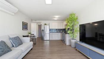 Kapiolani Residence condo # 4004, Honolulu, Hawaii - photo 6 of 25