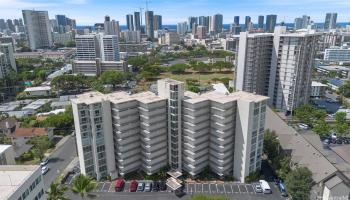 Consulate condo # 205, Honolulu, Hawaii - photo 1 of 15