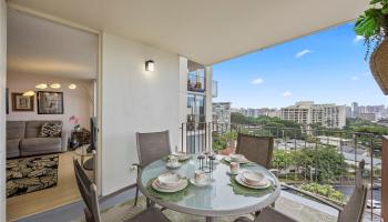 Consulate condo # 903, Honolulu, Hawaii - photo 3 of 16