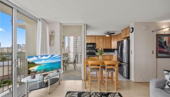 Consulate condo # 903, Honolulu, Hawaii - photo 6 of 16