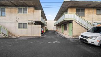 1636 Kahai St Honolulu - Multi-family - photo 2 of 24