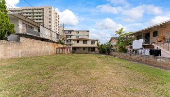 1639 Liholiho St Honolulu - Multi-family - photo 1 of 25