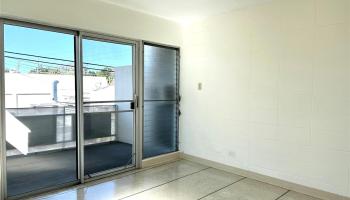 1641 Nuuanu Ave Honolulu - Rental - photo 3 of 12