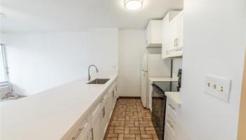 Makiki Winds Apts condo # 202, Honolulu, Hawaii - photo 4 of 16