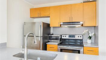 Makiki Winds Apts condo # 308, Honolulu, Hawaii - photo 4 of 16