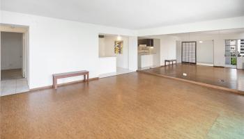 Marina Towers condo # 605, Honolulu, Hawaii - photo 4 of 24