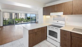 Marina Towers condo # 605, Honolulu, Hawaii - photo 6 of 24