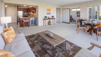 Marina Towers condo # 606, Honolulu, Hawaii - photo 4 of 24